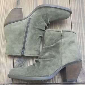 born aire bootie